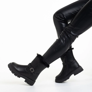 Η χιονοστιβάδα των εκπτώσεων - Εκπτώσεις Γυναικείες μπότες μαύρες  από οικολογικό δέρμα   Valeda Προσφορά