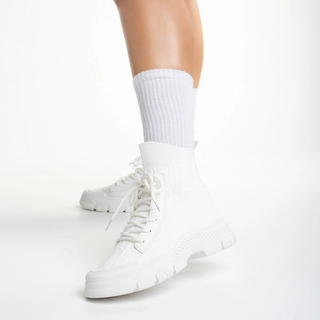 Η χιονοστιβάδα των εκπτώσεων - Εκπτώσεις Γυναικεία αθλητικά παπούτσια  λευκά από ύφασμα Yariana Προσφορά