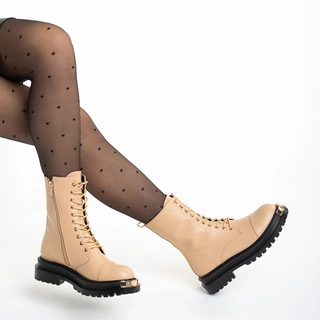 Η χιονοστιβάδα των εκπτώσεων - Εκπτώσεις Γυναικείες μπότες  μπεζ σκούρο από οικολογικό δέρμα Silvina Προσφορά