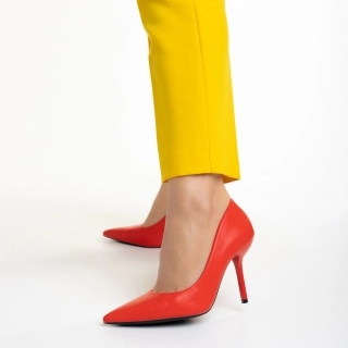 Black Friday - Εκπτώσεις Γυναικεία παπούτσια   κόκκινα από οικολογικό δέρμα  Leya Προσφορά