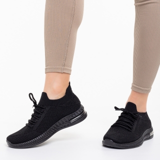 Γυναικεία αθλητικά παπούτσια  μαύρα από ύφασμα Vayda