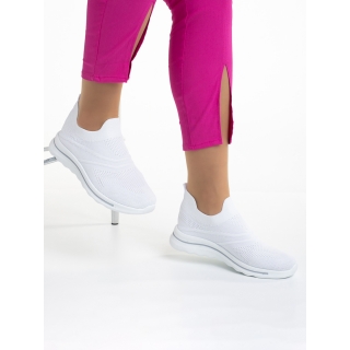 Easter Sale - Εκπτώσεις Γυναικεία αθλητικά παπούτσια λευκά από ύφασμα Damita Προσφορά