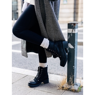 Women`s Day Sale - Εκπτώσεις Γυναικεία μπότακια  μαύρα από φυσικό δέρμα Dariona Προσφορά