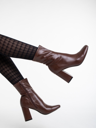 Black Friday - Εκπτώσεις Γυναικείες μπότες   καφέ από οικολογικό δέρμα Jayma Προσφορά