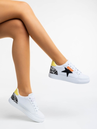 Love Sales - Εκπτώσεις Γυναικεία αθλητικά παπούτσια λευκά με μαύρο από οικολογικό δέρμα Yeva Προσφορά