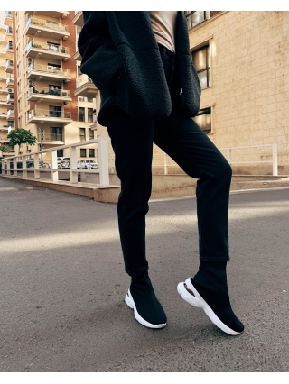 Super Love Sale - Εκπτώσεις Γυναικεία αθλητικά παπούτσια μαύρα από ύφασμα Verlana Προσφορά